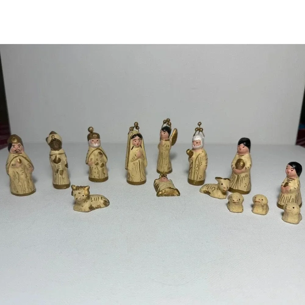 Handmade Indigenous Clay Nativity Scene Including all Figures and Animals